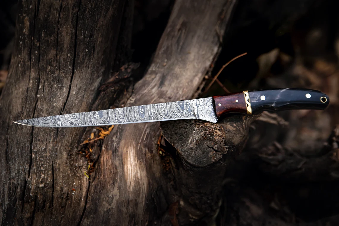 Fillet Knife / Damascus Steel / Fishing Knife / Handmade Fillet Knife /  Fixed Blade Knife / Boning Knife / Best Gift For Woman's & Men's / Full  Tang / Leather Sheath - Chef Knives